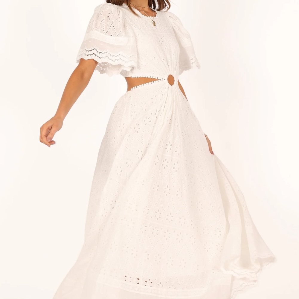 NWT Petal & Pup White Eyelet Cutout Bridal Maxi Dress - Picture 2 of 6